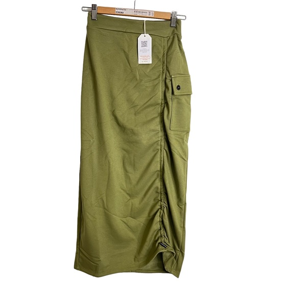 New Sew Sew You Fall Into You Moss Green Skirt by‎ April Daniels - Picture 2 of 7